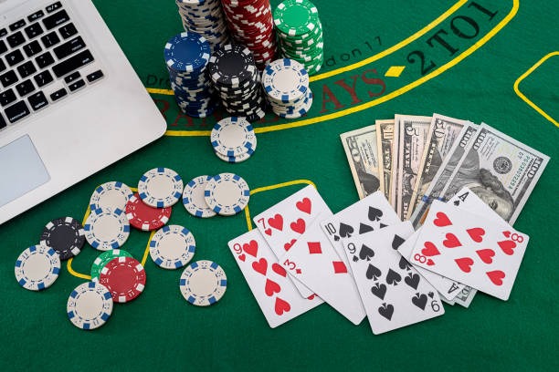 Live blackjack table with real dealer on erek 95